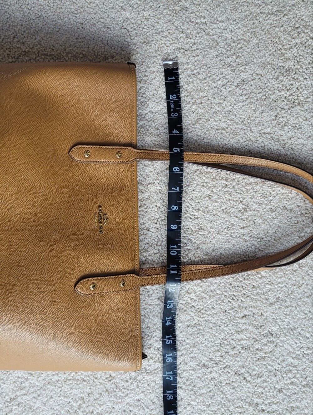 Like New Coach Caramel Tan Leather Tote Shoulder Bag F58846 Crossgrain Zip Top - Picture 8 of 10